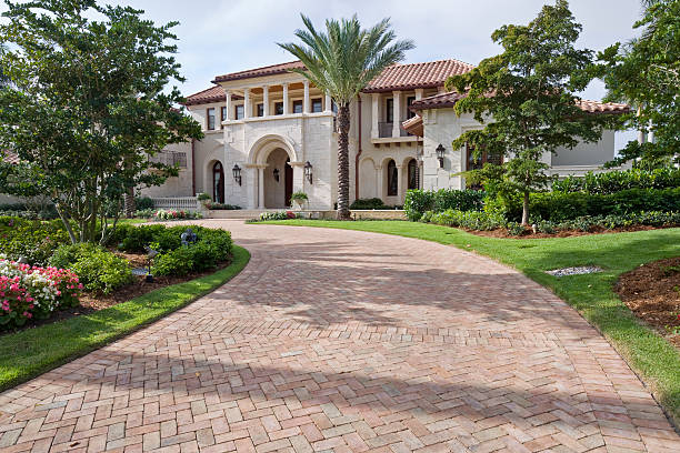 Best Interlocking Driveway Pavers  in Rayre, MO